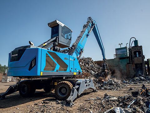 Height adjustable cab with secure connection