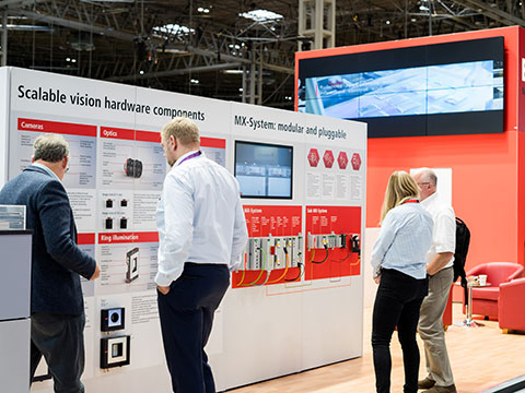 Control cabinet free automation takes centre stage