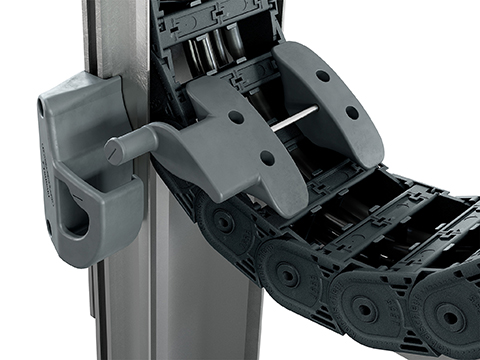 Vertical guide from TSUBAKI KABELSCHLEPP for intralogistics